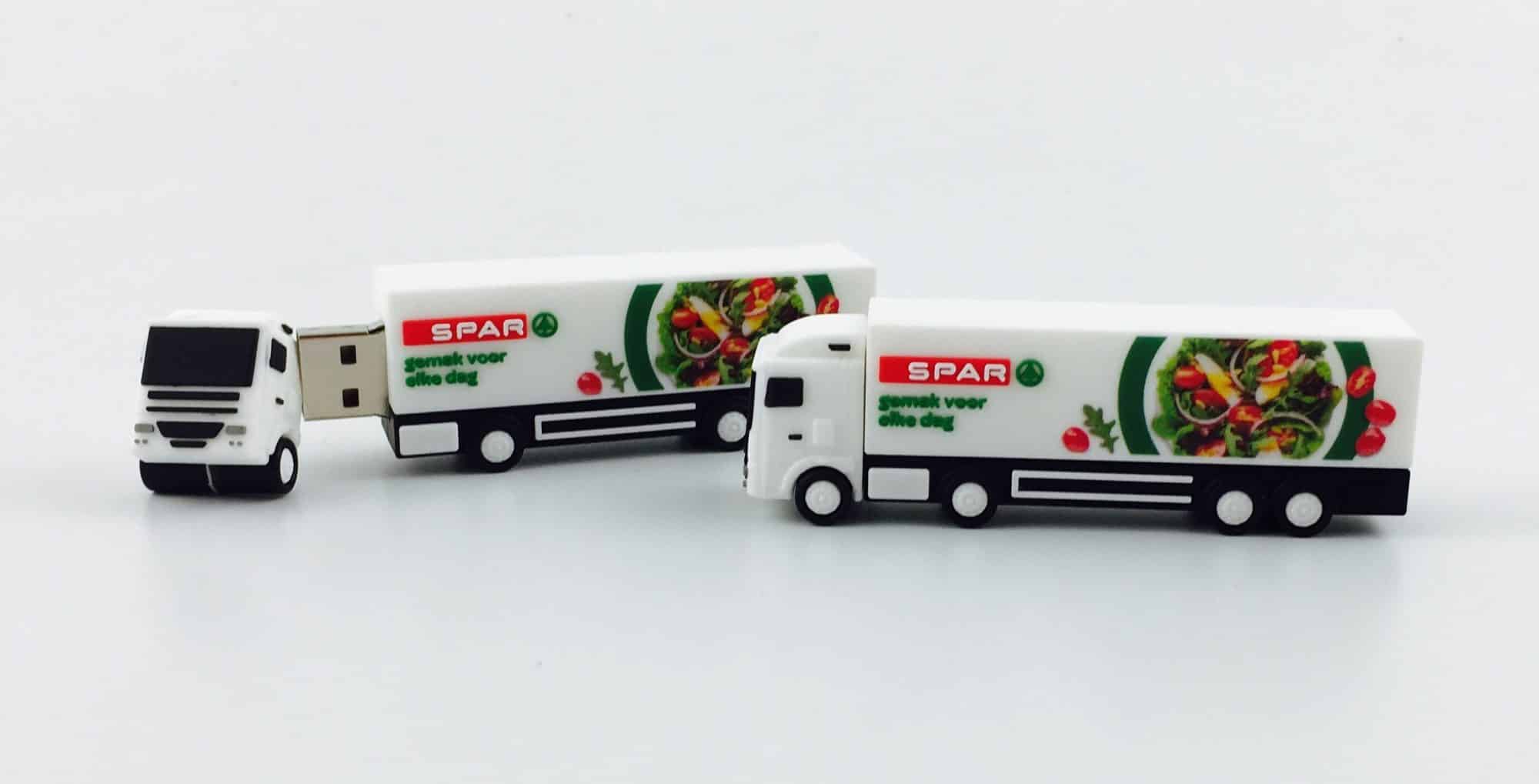 USB-stick vrachtwagen SPAR met full colour bedrukking logo